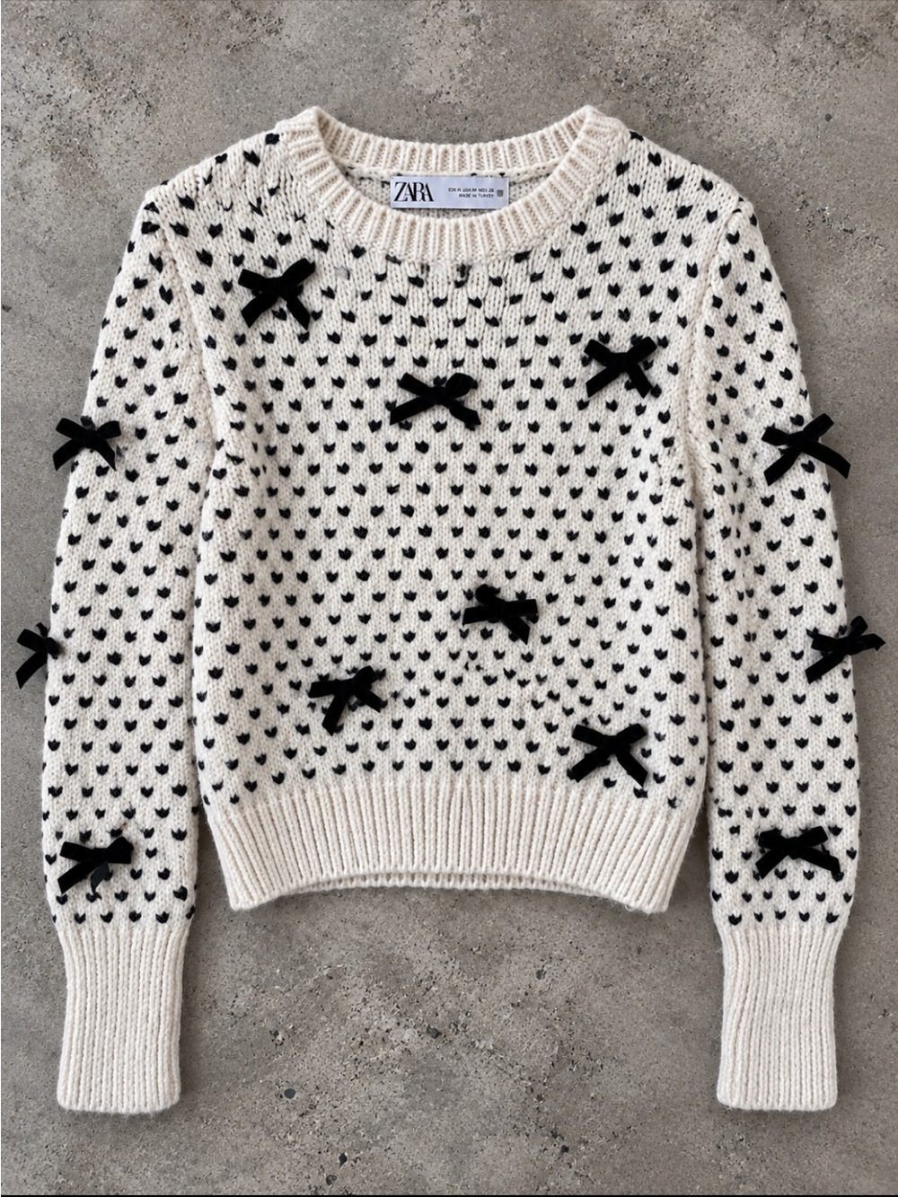 Zara Cream Black Bow Knit Sweater Woman Medium Cropped Heart Stitch Coquette